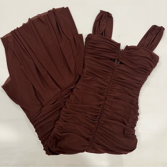 Brown Bodycon Rouched Maxi Dress - Picture 2 of 5